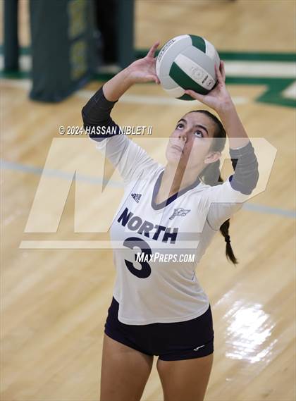 Thumbnail 1 in Southeast Whitfield County vs. North Paulding photogallery.