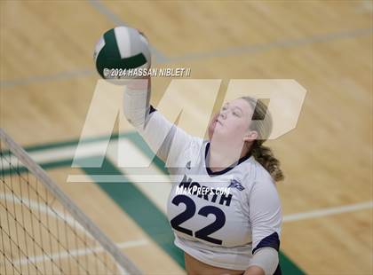 Thumbnail 3 in Southeast Whitfield County vs. North Paulding photogallery.