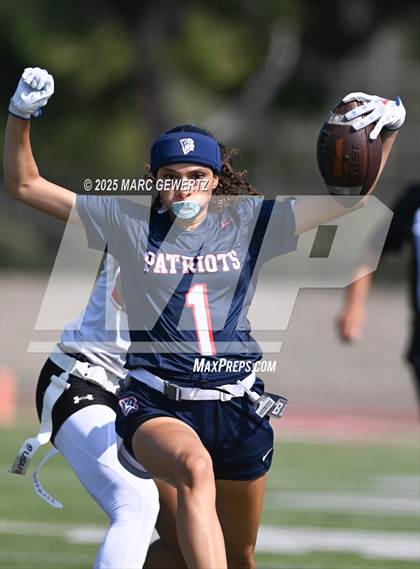 Thumbnail 3 in Segerstrom @ Beckman photogallery.