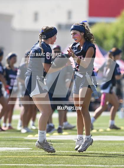Thumbnail 1 in Segerstrom @ Beckman photogallery.