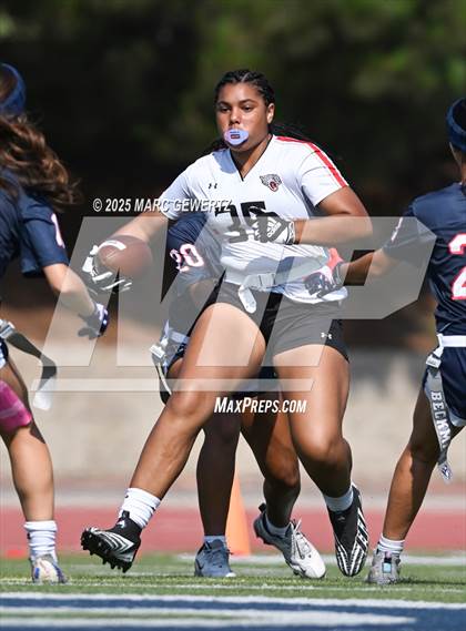 Thumbnail 1 in Segerstrom @ Beckman photogallery.