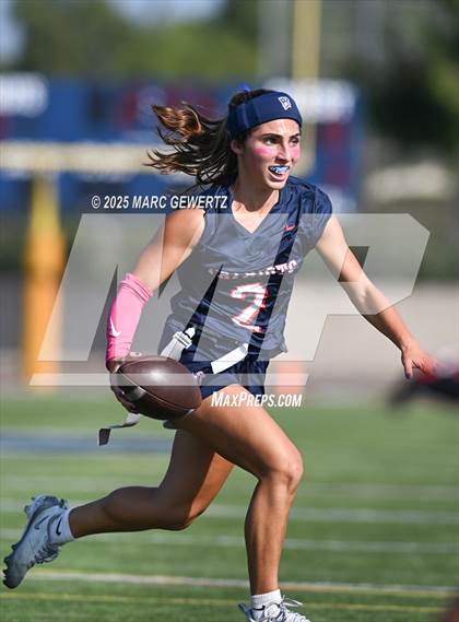 Thumbnail 2 in Segerstrom @ Beckman photogallery.