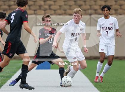 Thumbnail 2 in Lake Travis vs. Plano (UIL 6A Boys Soccer State Final) photogallery.