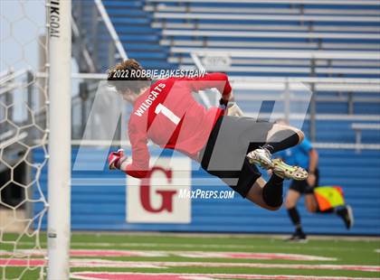 Thumbnail 3 in Lake Travis vs. Plano (UIL 6A Boys Soccer State Final) photogallery.