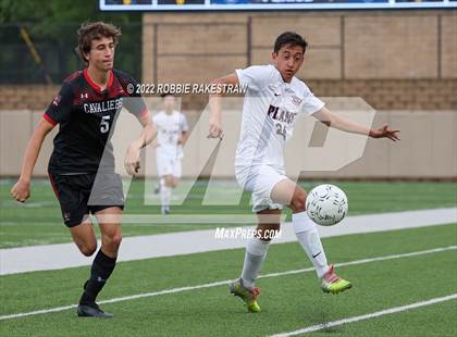 Thumbnail 2 in Lake Travis vs. Plano (UIL 6A Boys Soccer State Final) photogallery.
