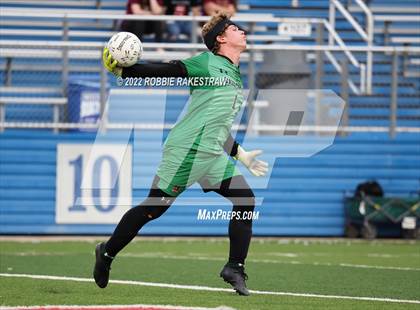 Thumbnail 3 in Lake Travis vs. Plano (UIL 6A Boys Soccer State Final) photogallery.