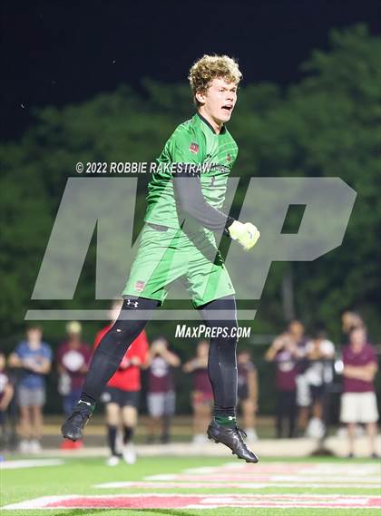 Thumbnail 3 in Lake Travis vs. Plano (UIL 6A Boys Soccer State Final) photogallery.