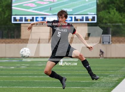 Thumbnail 3 in Lake Travis vs. Plano (UIL 6A Boys Soccer State Final) photogallery.