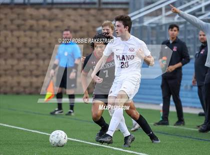 Thumbnail 2 in Lake Travis vs. Plano (UIL 6A Boys Soccer State Final) photogallery.