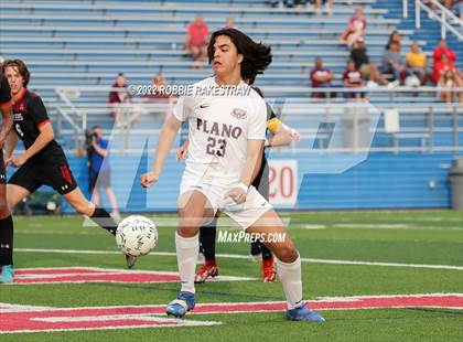 Thumbnail 3 in Lake Travis vs. Plano (UIL 6A Boys Soccer State Final) photogallery.