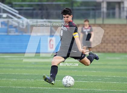 Thumbnail 3 in Lake Travis vs. Plano (UIL 6A Boys Soccer State Final) photogallery.