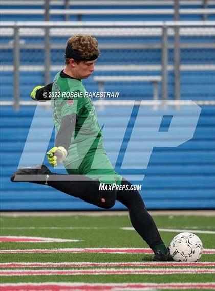 Thumbnail 3 in Lake Travis vs. Plano (UIL 6A Boys Soccer State Final) photogallery.