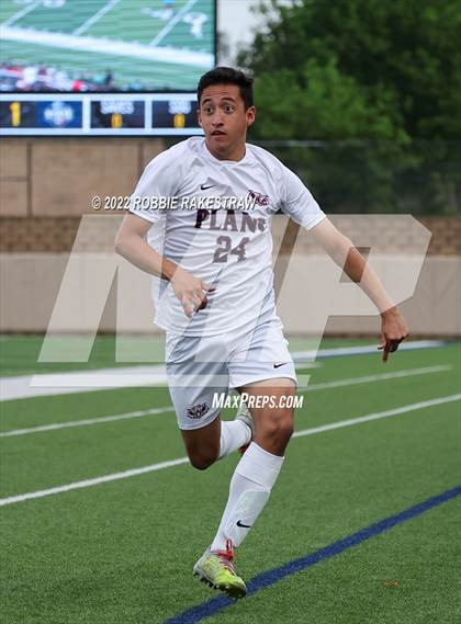 Thumbnail 1 in Lake Travis vs. Plano (UIL 6A Boys Soccer State Final) photogallery.
