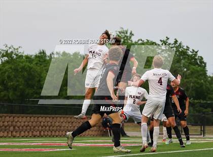 Thumbnail 2 in Lake Travis vs. Plano (UIL 6A Boys Soccer State Final) photogallery.
