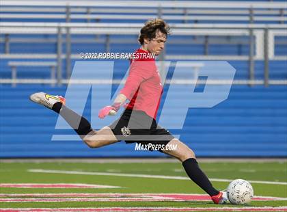 Thumbnail 2 in Lake Travis vs. Plano (UIL 6A Boys Soccer State Final) photogallery.