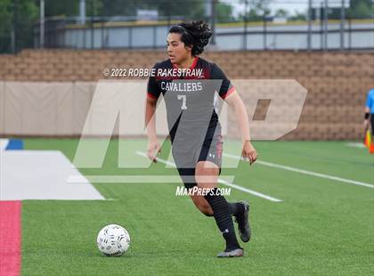 Thumbnail 2 in Lake Travis vs. Plano (UIL 6A Boys Soccer State Final) photogallery.