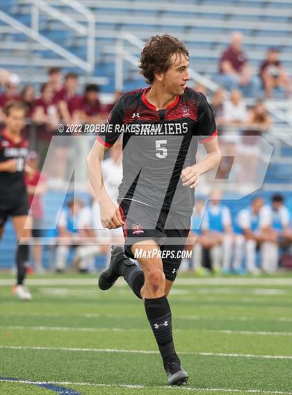 Thumbnail 3 in Lake Travis vs. Plano (UIL 6A Boys Soccer State Final) photogallery.