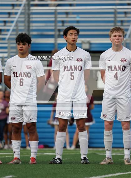 Thumbnail 1 in Lake Travis vs. Plano (UIL 6A Boys Soccer State Final) photogallery.