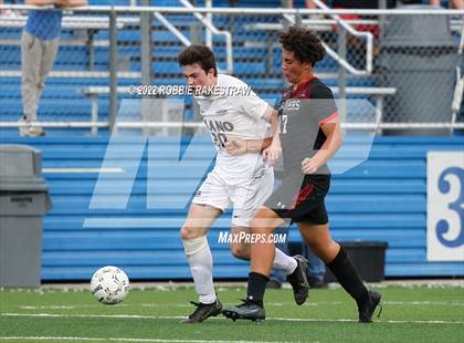 Thumbnail 3 in Lake Travis vs. Plano (UIL 6A Boys Soccer State Final) photogallery.