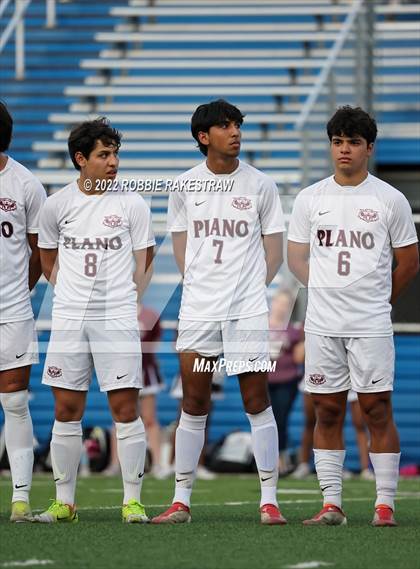 Thumbnail 3 in Lake Travis vs. Plano (UIL 6A Boys Soccer State Final) photogallery.