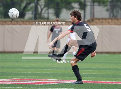Thumbnail 2 in Lake Travis vs. Plano (UIL 6A Boys Soccer State Final) photogallery.