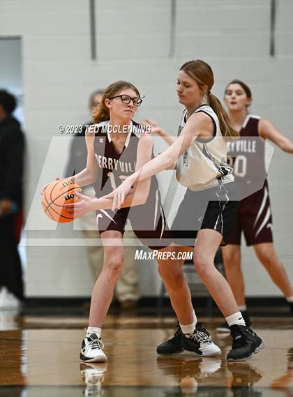Thumbnail 1 in Perryville @ Bigelow photogallery.