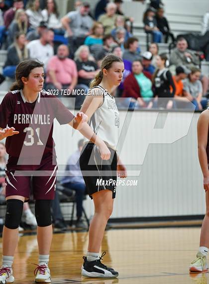 Thumbnail 3 in Perryville @ Bigelow photogallery.
