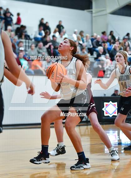 Thumbnail 1 in Perryville @ Bigelow photogallery.