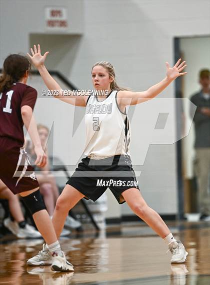 Thumbnail 3 in Perryville @ Bigelow photogallery.
