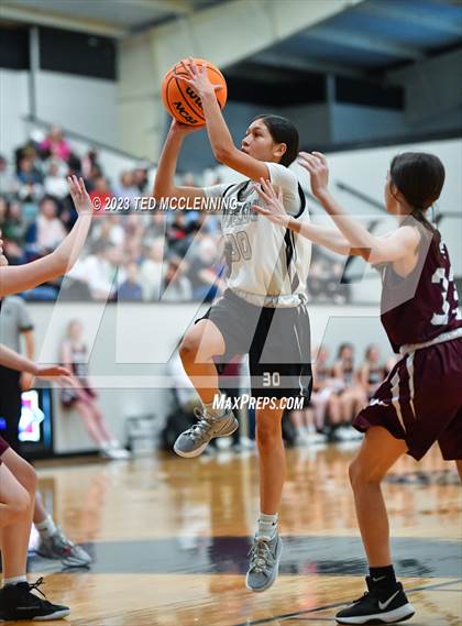 Thumbnail 3 in Perryville @ Bigelow photogallery.
