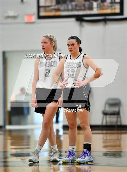 Thumbnail 2 in Perryville @ Bigelow photogallery.