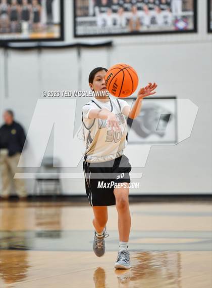 Thumbnail 2 in Perryville @ Bigelow photogallery.