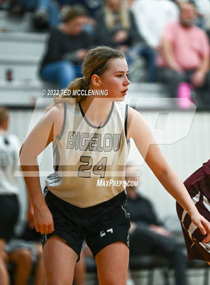 Thumbnail 2 in Perryville @ Bigelow photogallery.
