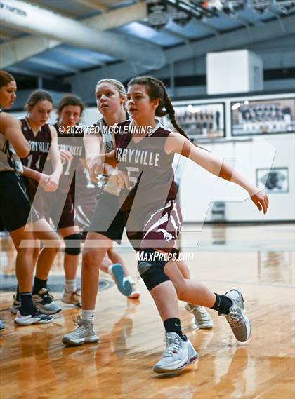 Thumbnail 3 in Perryville @ Bigelow photogallery.