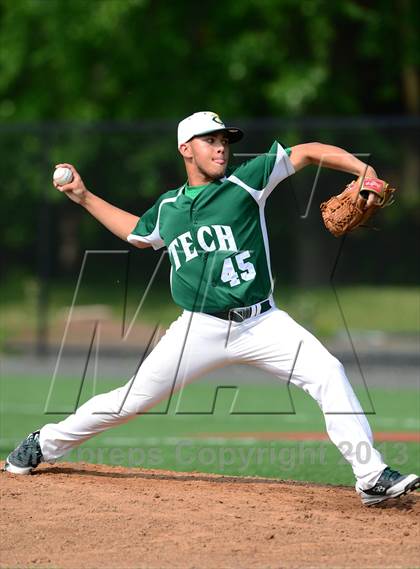 Thumbnail 3 in North Haven @ Cheney RVT (CIAC Class L 2nd Round) photogallery.