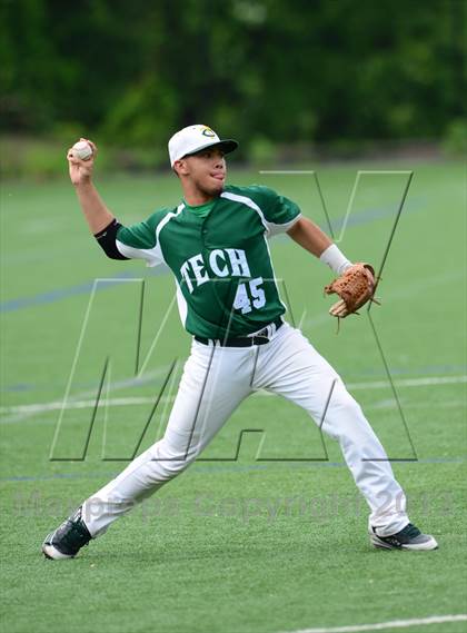 Thumbnail 3 in North Haven @ Cheney RVT (CIAC Class L 2nd Round) photogallery.