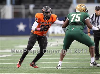 Thumbnail 3 in DeSoto vs. Douglass (Kirk Herbstreit National Kickoff Classic) photogallery.