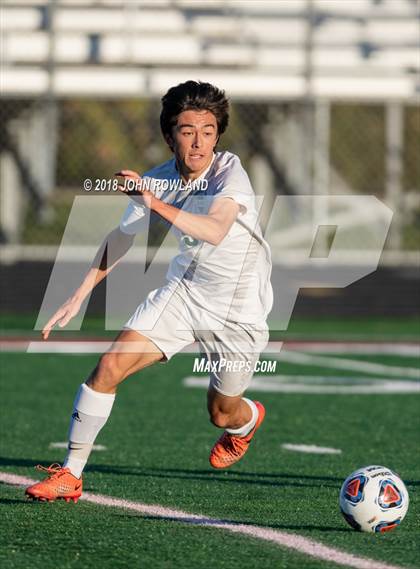 Thumbnail 2 in Grayslake Central vs. Crystal Lake South (IHSA 2A Regional Semifinal) photogallery.