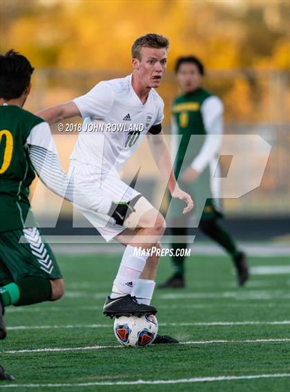 Thumbnail 2 in Grayslake Central vs. Crystal Lake South (IHSA 2A Regional Semifinal) photogallery.
