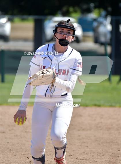Thumbnail 2 in Roseville vs. Las Plumas (Stephanie LeDoux Tournament) photogallery.