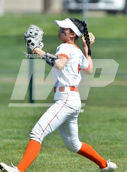 Thumbnail 3 in Roseville vs. Las Plumas (Stephanie LeDoux Tournament) photogallery.