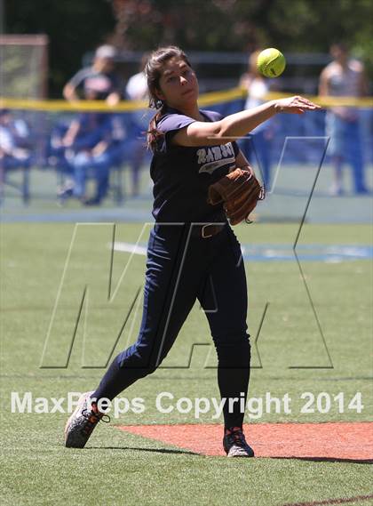 Thumbnail 3 in Ramsey vs Mahwah (Bergen County Tournament) photogallery.