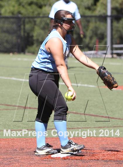 Thumbnail 3 in Ramsey vs Mahwah (Bergen County Tournament) photogallery.