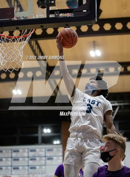Thumbnail 1 in Collinsville @ Belleville East photogallery.