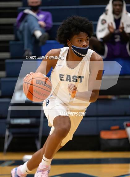 Thumbnail 3 in Collinsville @ Belleville East photogallery.