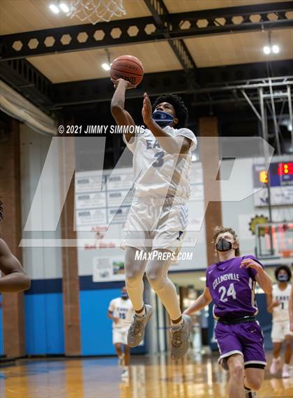 Thumbnail 2 in Collinsville @ Belleville East photogallery.