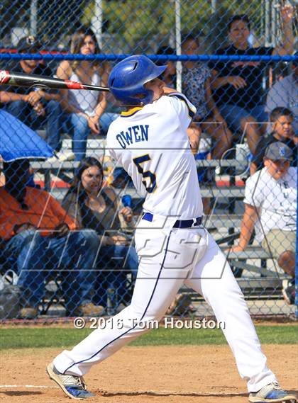 Thumbnail 1 in Charter Oak vs West Covina photogallery.