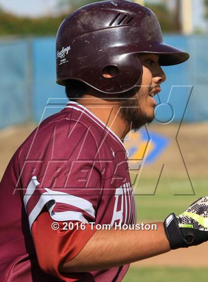 Thumbnail 2 in Charter Oak vs West Covina photogallery.