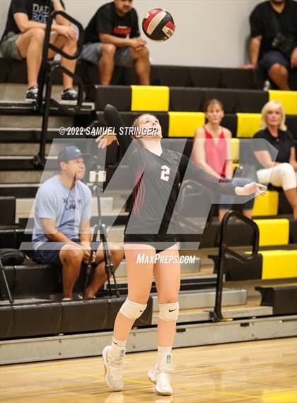 Thumbnail 3 in Aragon vs. Notre Dame (Spikefest 1) photogallery.