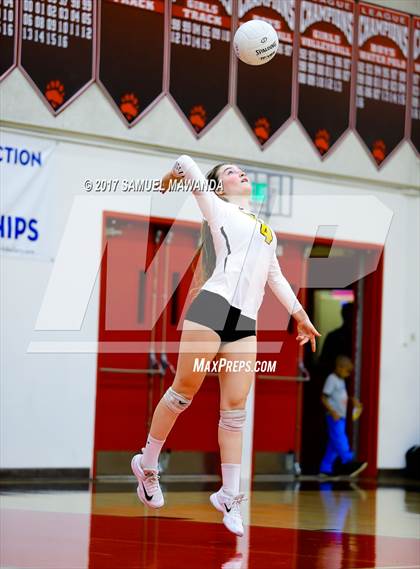 Thumbnail 3 in Ventura @ Harvard-Westlake (CIF SS Playoffs) photogallery.